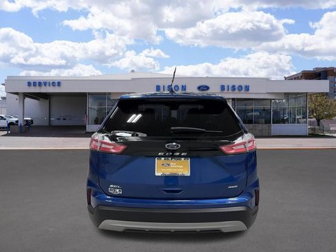 Certified 2024 Ford Edge SEL AWD/4WD image 4