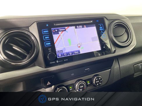 Used 2019 Toyota Tacoma TRD Off-Road AWD/4WD image 2