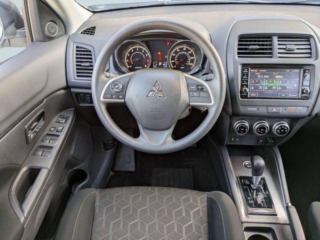 Used 2025 Mitsubishi Outlander Sport ES AWD/4WD image 16