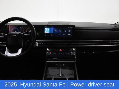 Used 2025 Hyundai Santa Fe SEL AWD/4WD image 9