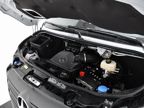 New 2025 Mercedes-Benz Sprinter 2500 image 6