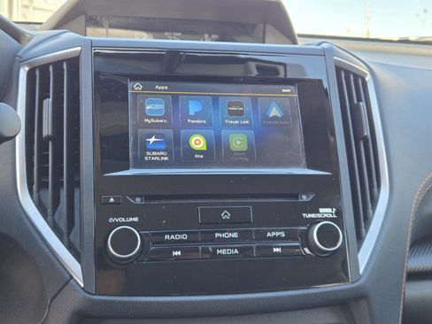 Used 2023 Subaru Crosstrek 2.0i Premium image 10