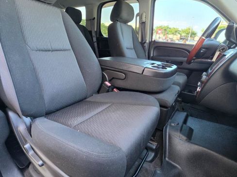 Used 2013 Chevrolet Tahoe LS w/ Convenience Package AWD/4WD image 13