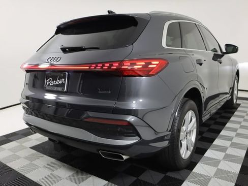 Used 2025 Audi Q5 Premium w/ Convenience Package AWD/4WD image 5
