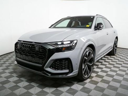 Used 2023 Audi RS Q8 4.0T image 34