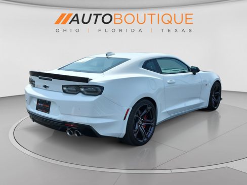 Used 2024 Chevrolet Camaro SS RWD image 5