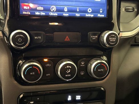 Used 2020 RAM 1500 Big Horn image 26