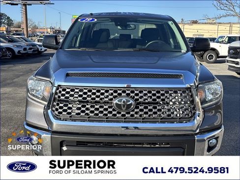 Used 2019 Toyota Tundra SR5 w/ SR5 Upgrade Package image 9