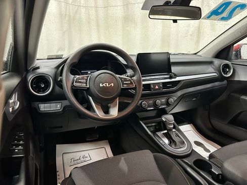 Used 2024 Kia Forte LXS image 14