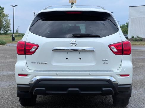 Used 2020 Nissan Pathfinder SL w/ Cargo Package AWD/4WD image 44