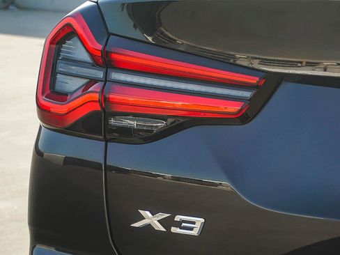 Used 2024 BMW X3 sDrive30i w/ Convenience Package w/ZPA RWD image 11