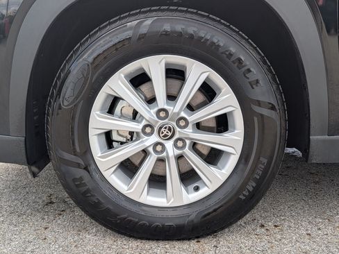 Certified 2026 Toyota Grand Highlander AWD Hybrid image 31