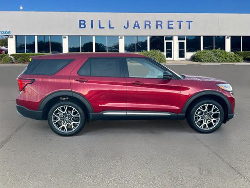 New 2027 Ford Explorer Platinum AWD/4WD image 3