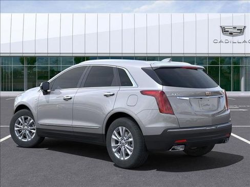 New 2025 Cadillac XT5 Luxury image 3