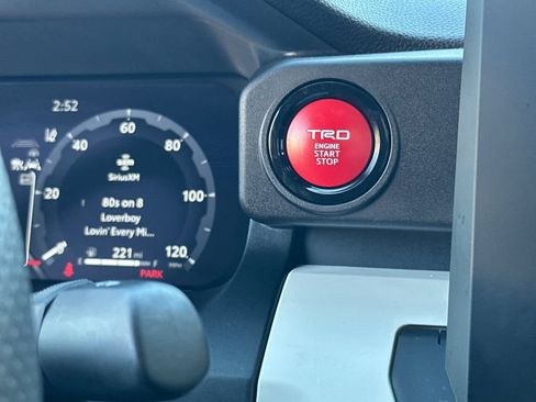 Used 2024 Toyota Tacoma TRD Sport image 22