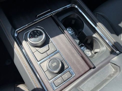 Used 2023 Ford Expedition Platinum image 20