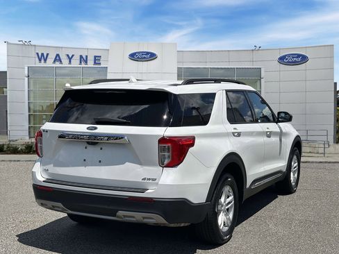 Used 2023 Ford Explorer XLT w/ Equipment Group 202A AWD/4WD image 5