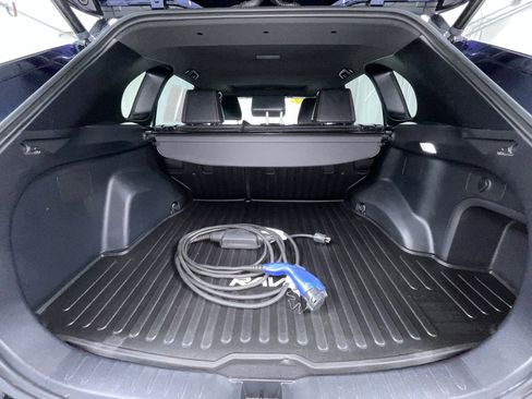Certified 2022 Toyota RAV4 XSE image 12