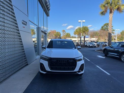 New 2026 Audi Q7 3.0T Premium Plus image 2
