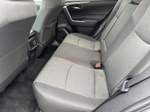 Certified 2022 Toyota RAV4 XLE image 6