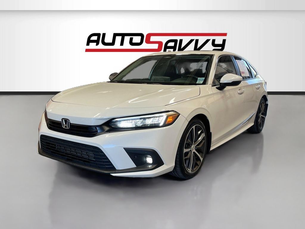 Used 2024 Honda Civic Touring image 3