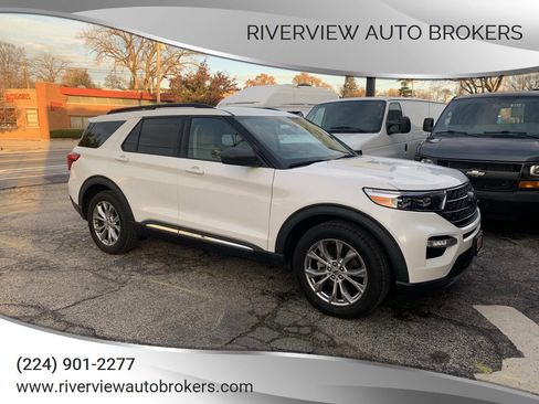 Used 2020 Ford Explorer XLT w/ Equipment Group 202A image 1