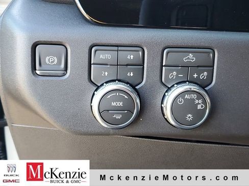 New 2026 GMC Sierra 1500 SLE AWD/4WD image 19