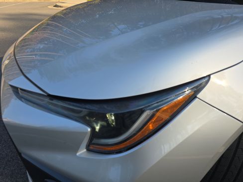 Used 2020 Toyota Corolla SE image 30