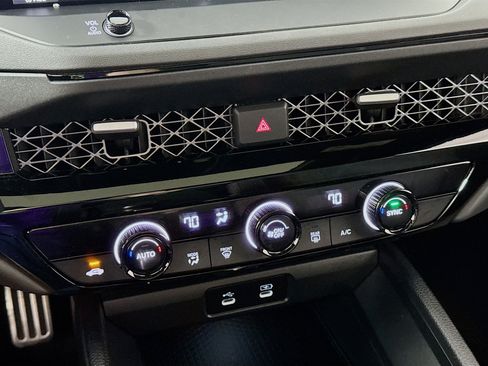 Used 2023 Honda Accord Sport image 16
