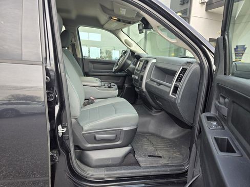 Used 2015 RAM 1500 Express w/ Black Ram 1500 Express Group image 7