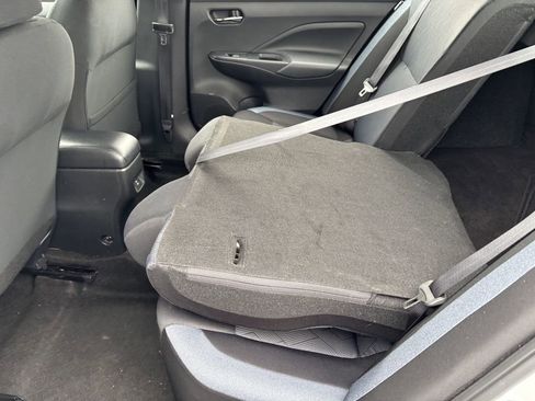 Used 2023 Nissan Versa SV image 25