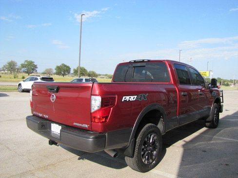 Used 2017 Nissan Titan PRO-4X image 2