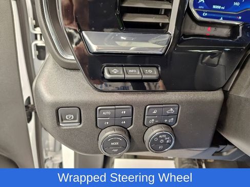 Used 2025 Chevrolet Silverado 2500 High Country w/ Technology Package image 35