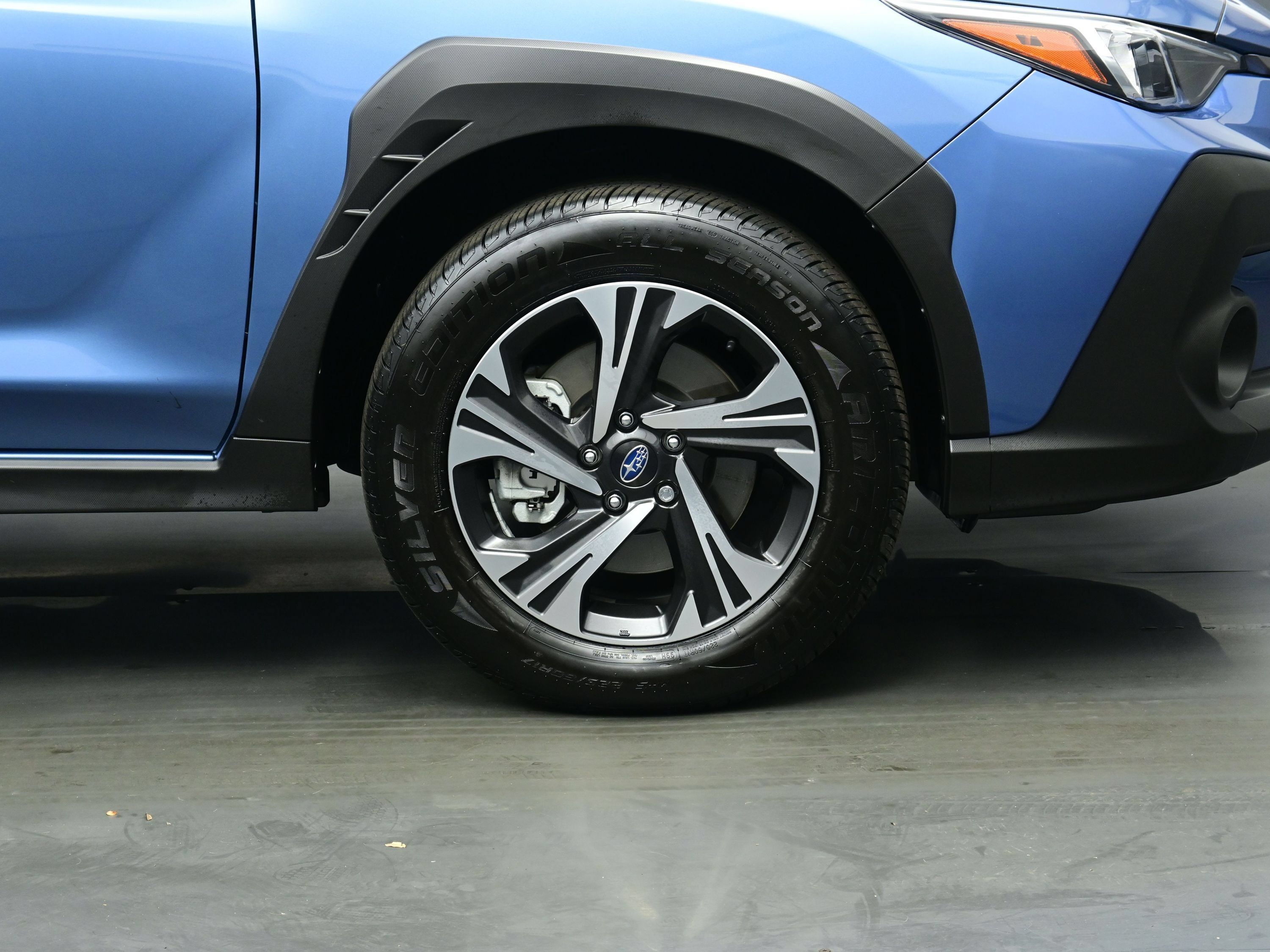 Used 2024 Subaru Crosstrek 2.0i Premium AWD/4WD image 9