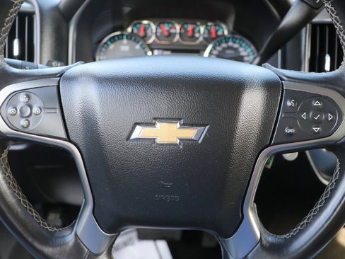 Used 2015 Chevrolet Silverado 1500 LT w/ Texas Edition, 1LT Trim AWD/4WD image 17