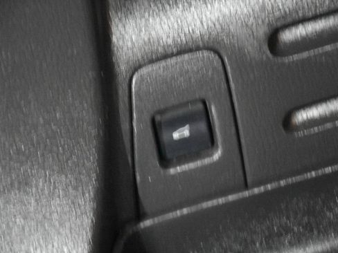 Used 2014 Ford Edge SEL w/ Equipment Group 205A FWD image 35