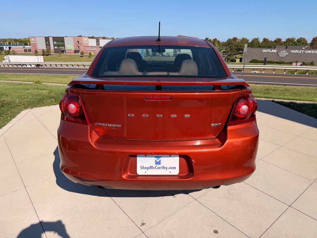 Used 2012 Dodge Avenger SXT Plus w/ Sun/Sound Group FWD image 7