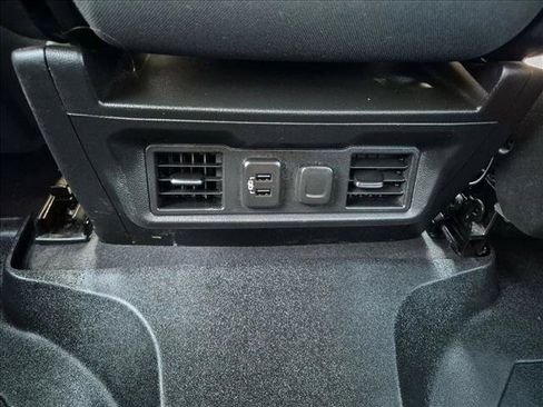 Used 2020 Chevrolet Silverado 1500 RST w/ All-Star Edition AWD/4WD image 15