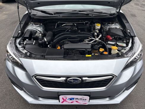 Used 2019 Subaru Impreza 2.0i Premium image 13