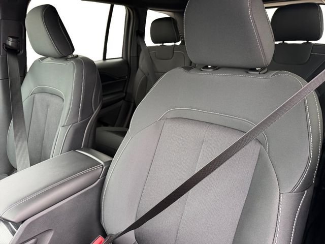 New 2026 Jeep Grand Cherokee Laredo X AWD/4WD image 15