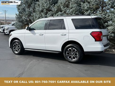 Used 2024 Ford Expedition XLT image 5