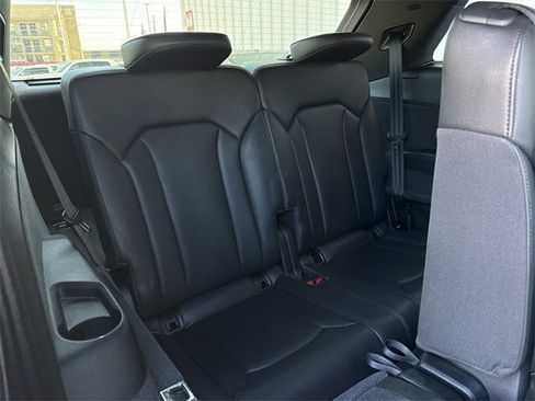 Used 2019 Audi Q7 2.0T Premium Plus w/ Premium Plus Package image 34