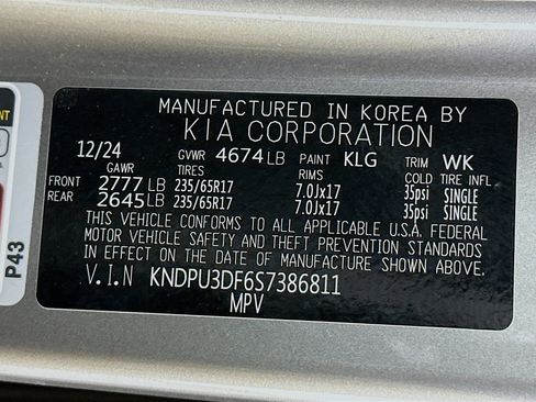 Used 2025 Kia Sportage LX image 12