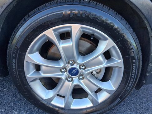 Used 2015 Ford Escape Titanium image 17