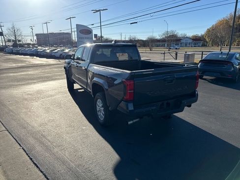 New 2025 Toyota Tacoma SR5 image 3