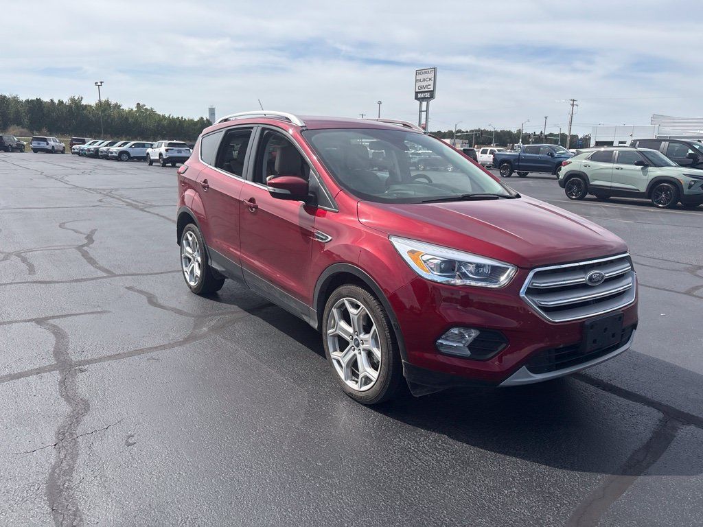 Used 2019 Ford Escape Titanium FWD image 9