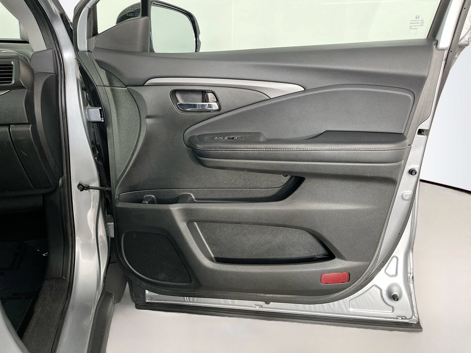 Used 2019 Honda Ridgeline Sport image 34