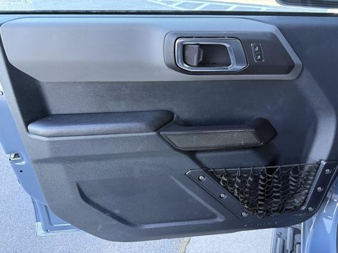 Used 2024 Ford Bronco Black Diamond image 12