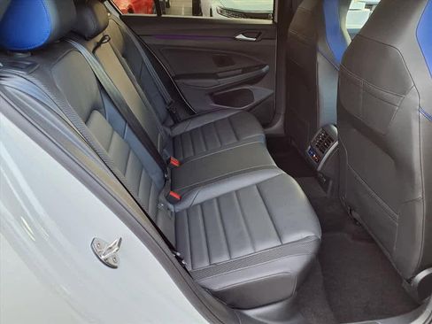 Used 2024 Volkswagen Golf R image 12