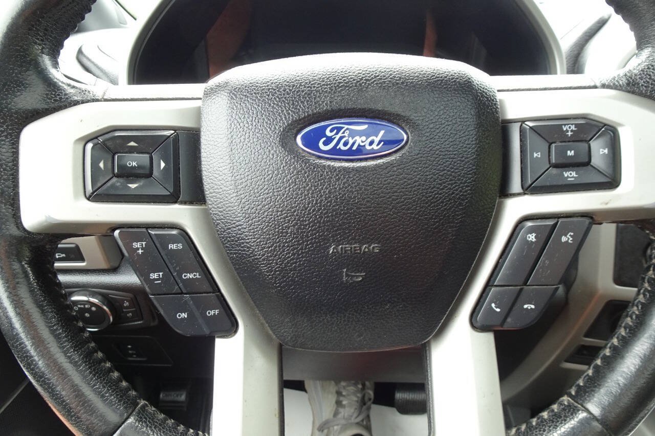 Used 2016 Ford F150 Lariat w/ Equipment Group 501A Mid AWD/4WD image 26